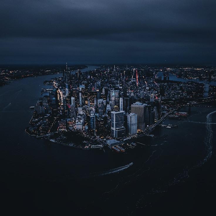 Parents evaluating schools in Spain